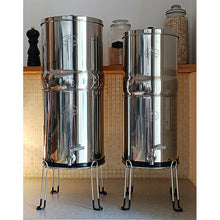 Charger l&#39;image dans la galerie, Purificateurs d&#39;eau aux formats 16 L et 22 L + rehausseur pour purificateur d&#39;eau Vert et Bleu