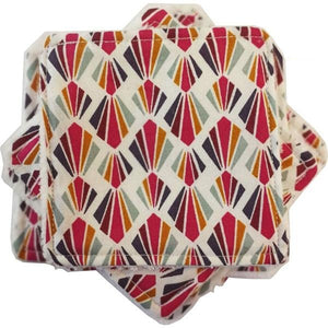 Semainier de lingettes lavables en coton de couleur blanche aux motifs palmes dans les tons rouges